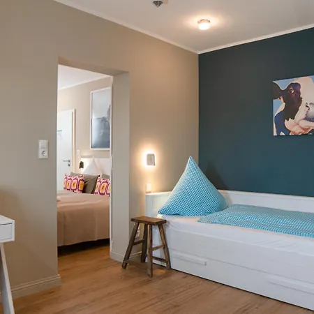 فندق Landliebe 10 *