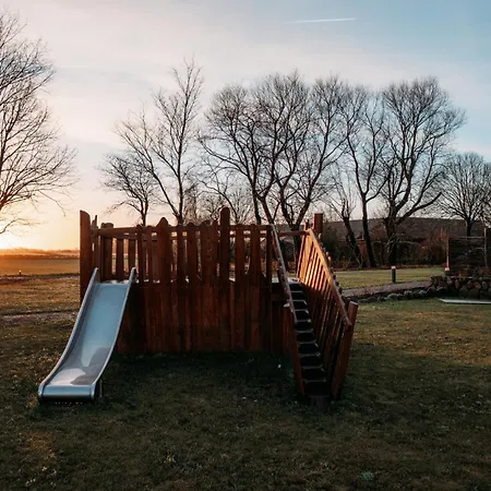 Landliebe 10 فندق Alkersum